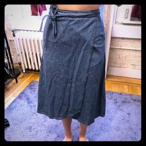 Gap Jean Wrap-Around Skirt Size M